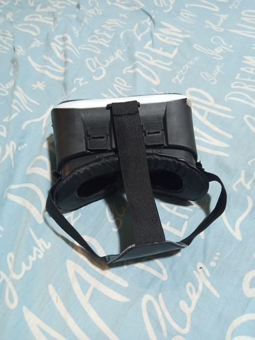 Виар очки обичниий