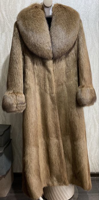 Шуба из нутрии и песца