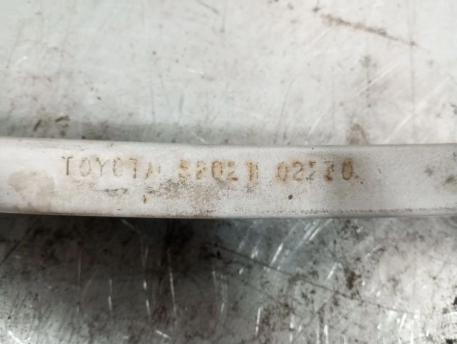 Reforço pára-choques frente TOYOTA Auris Touring Sports (_E18_)