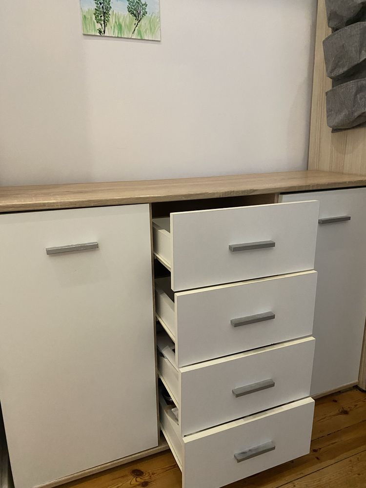 Komoda 120x35x70 z półkami i wysuwanymi szufladami