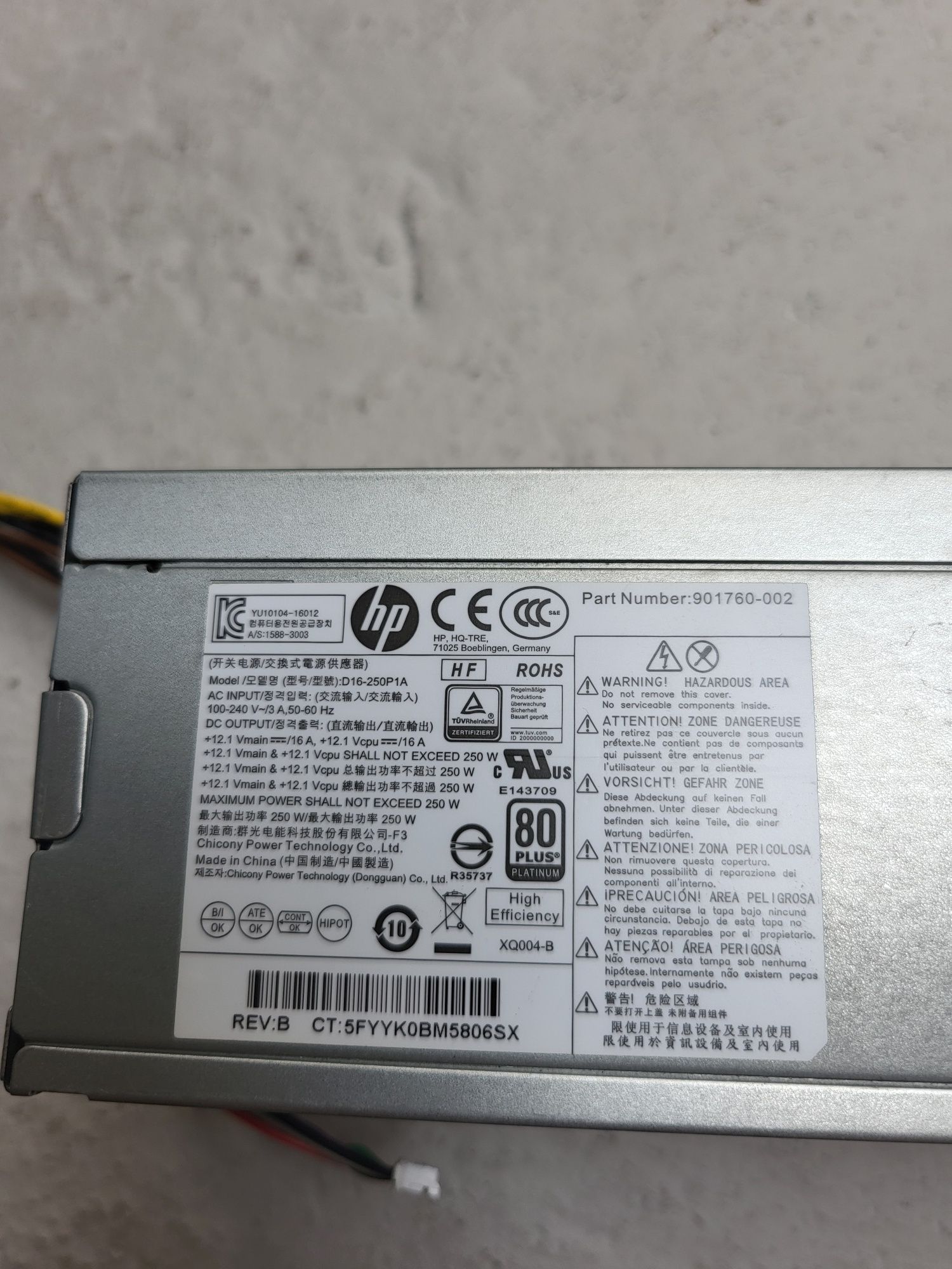 Zasilacz HP D16-250P1A uszkodzony