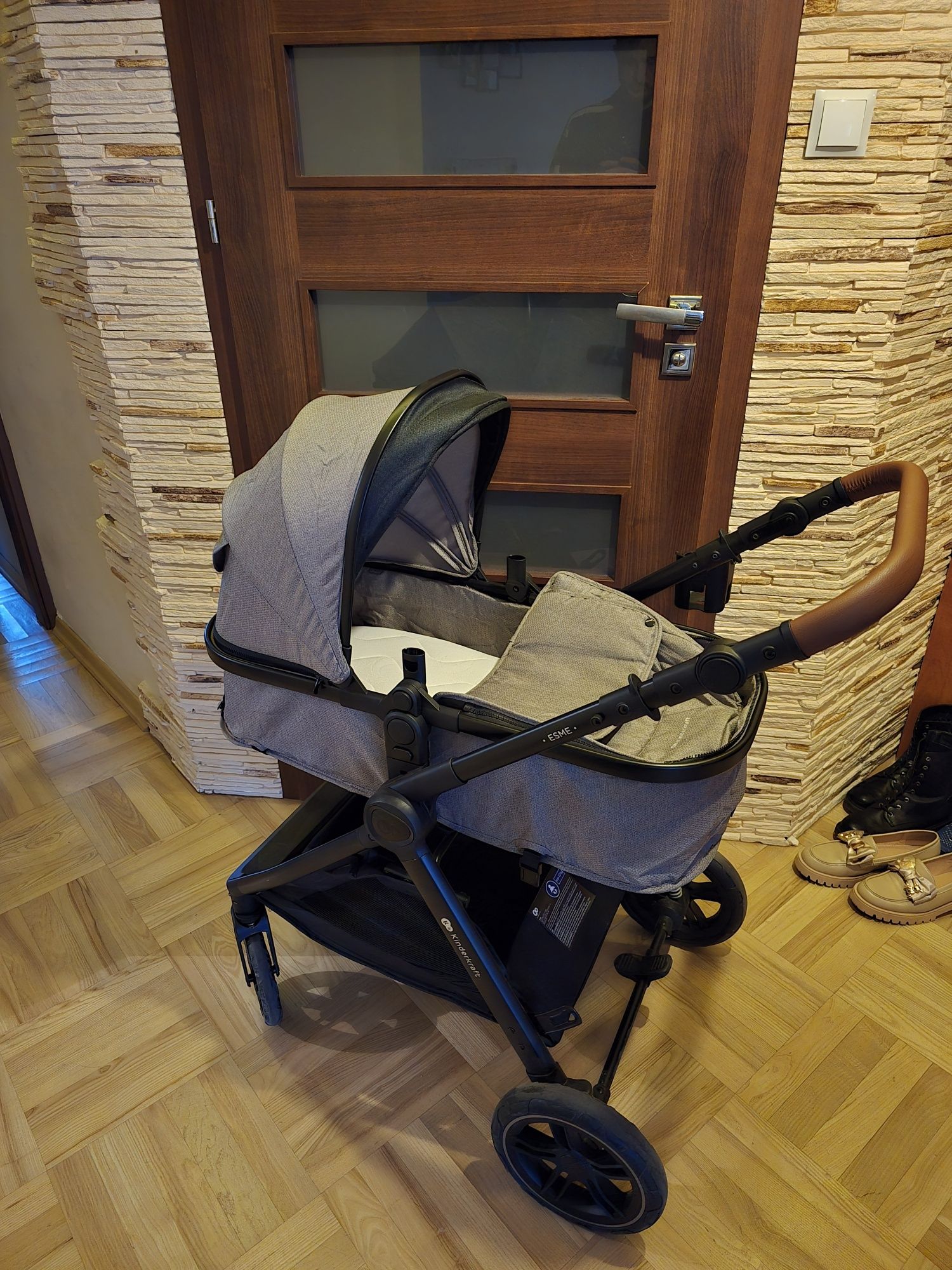 Kinderkraft Esme