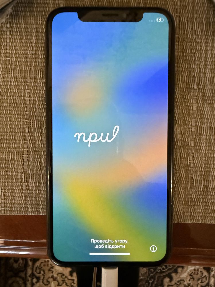 Iphone X 64 продам