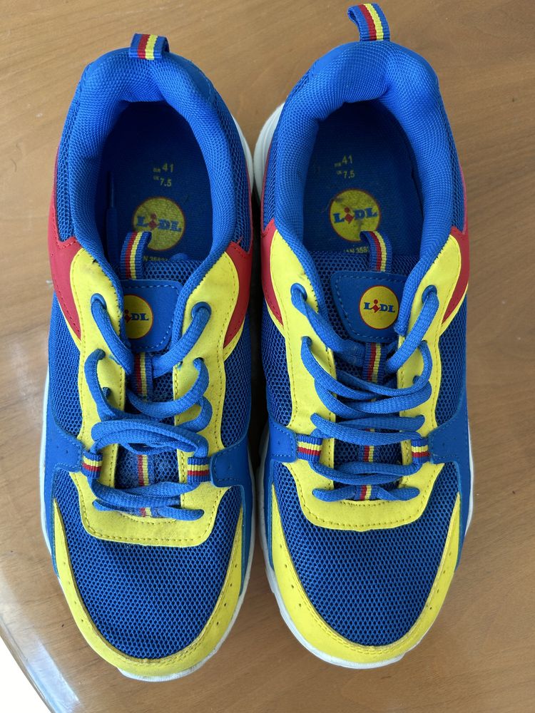 Ténis unissexo Lidl novos FAN Collection edição limitada