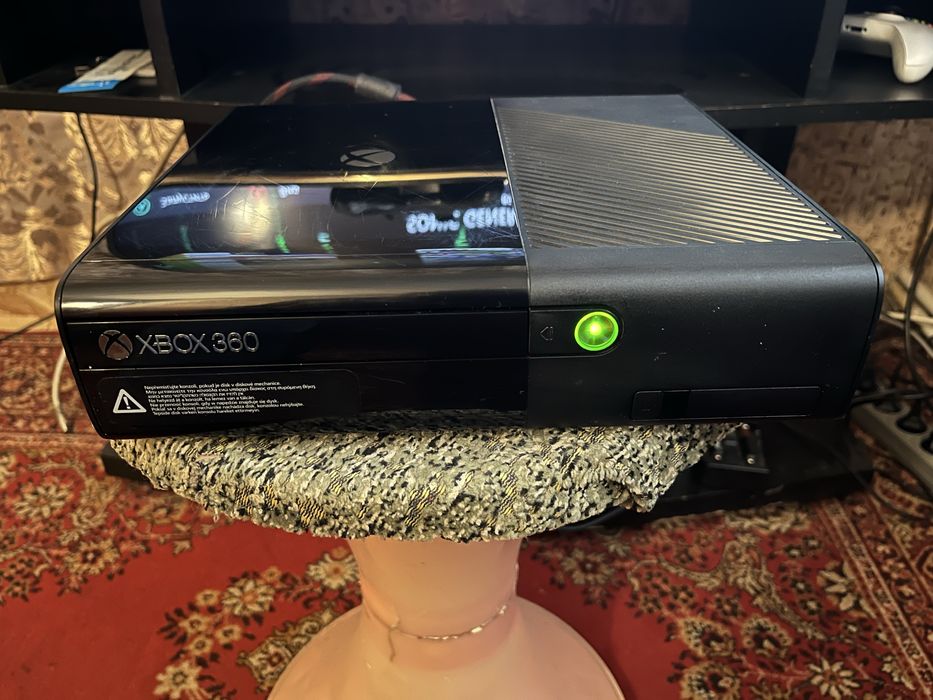 Xbox 360E freeboot Aurora