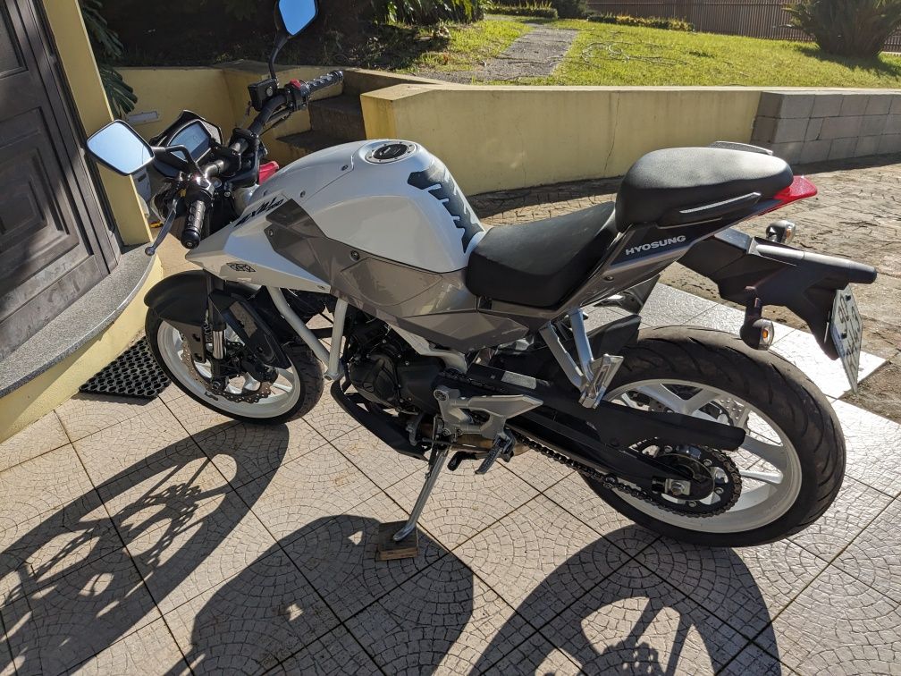 Hyosung GD250N 05/2016 14 mil km 250cc