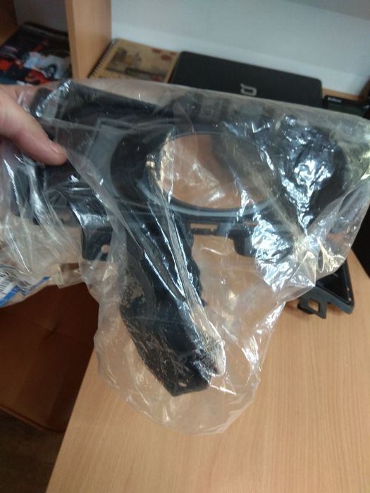 Рамка туманки Мазда 3 ВК 2003-2008 седан/хэтчбек