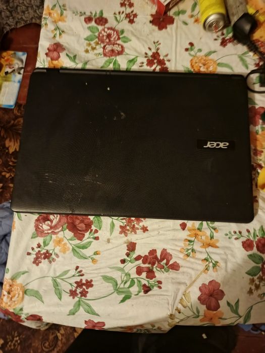 Продам ноутбук робочий