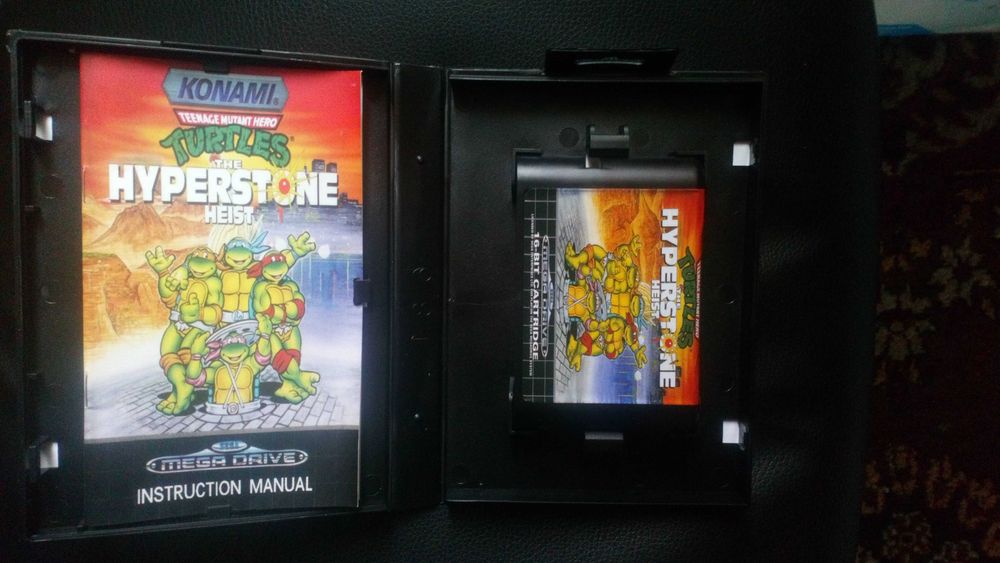 TMNT : Hyperstone Heist (sega mega drive) в коробке с инструкцией