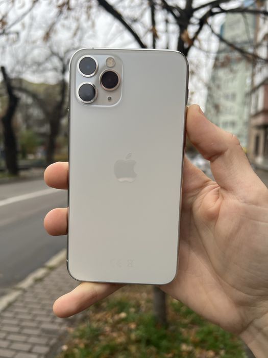 iPhone 11 Pro 64GB Silver / Neverlock / Гарантія / A++ / Shop