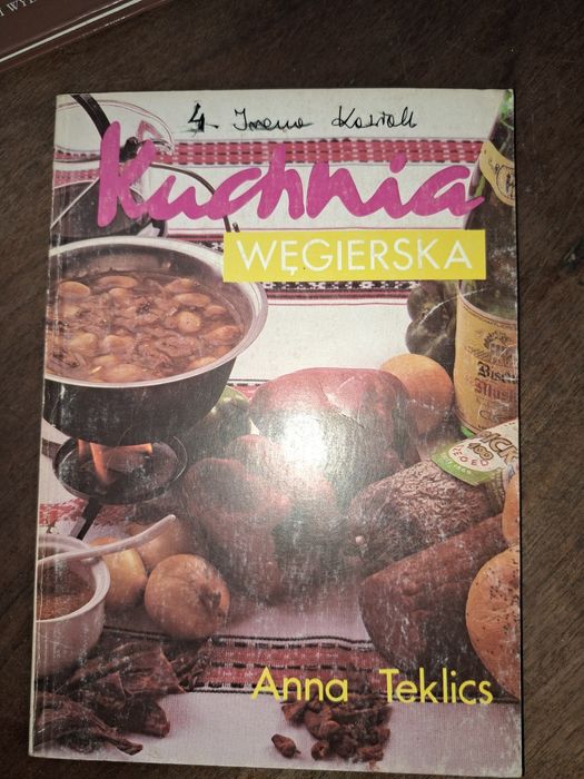 Przepisy kuchni francuskiej i węgierskiej książka