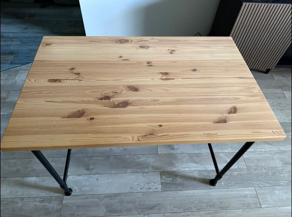 Biurko/ stół jadalniany drewniany Kullaberg Ikea, sosna, 110x70cm
Biur