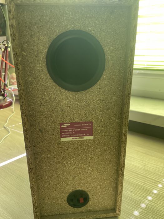 Samsung subwoofer PS-FW 2-1