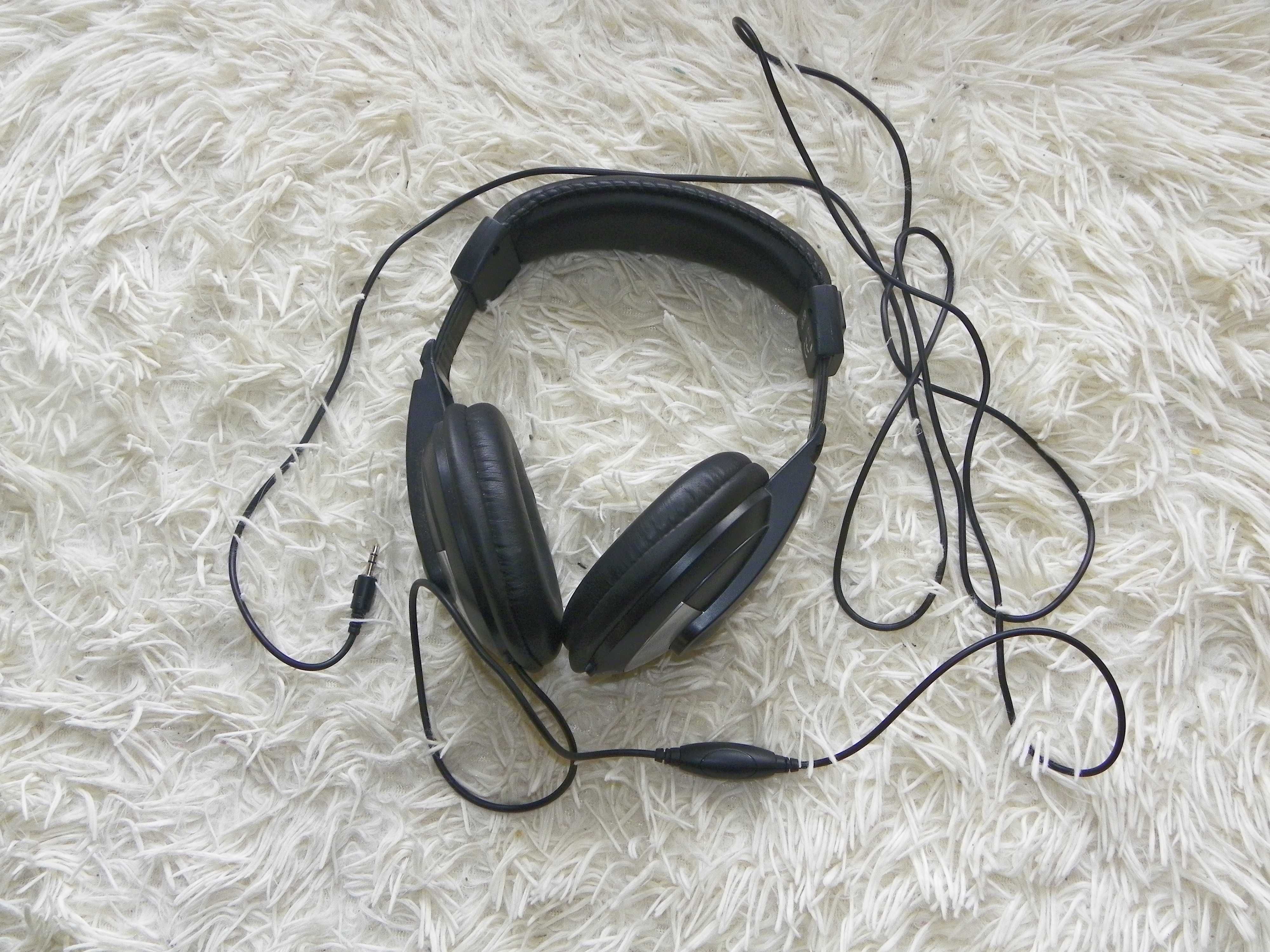 продам  навушники  STEREO HEADPHONES LM-750