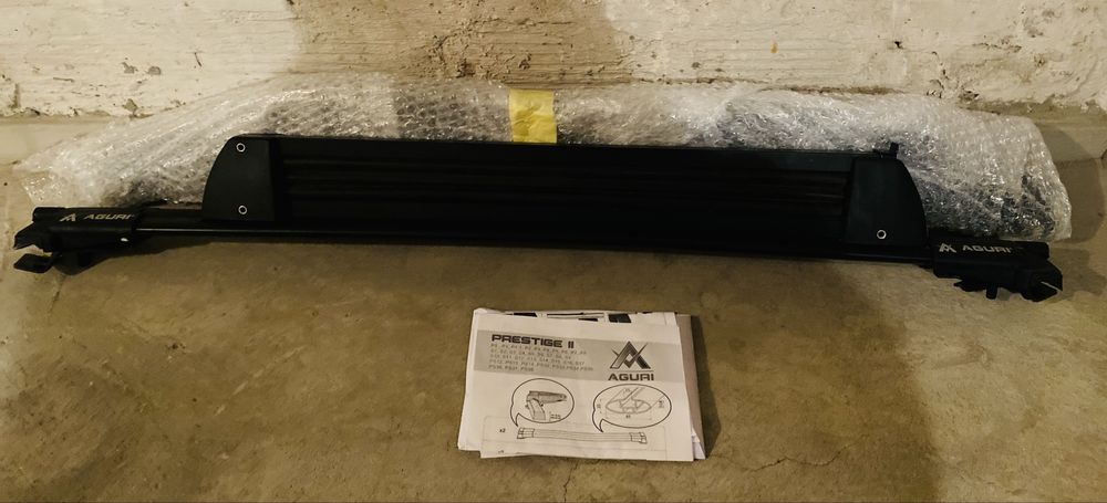 Bagażnik dachowy na relingi wraz z uchwytem na snowboard i narty