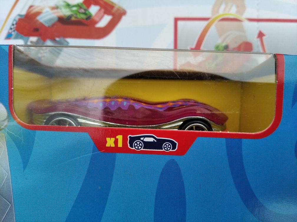 Zestaw Hot Wheels elektryczna wieża +Autko