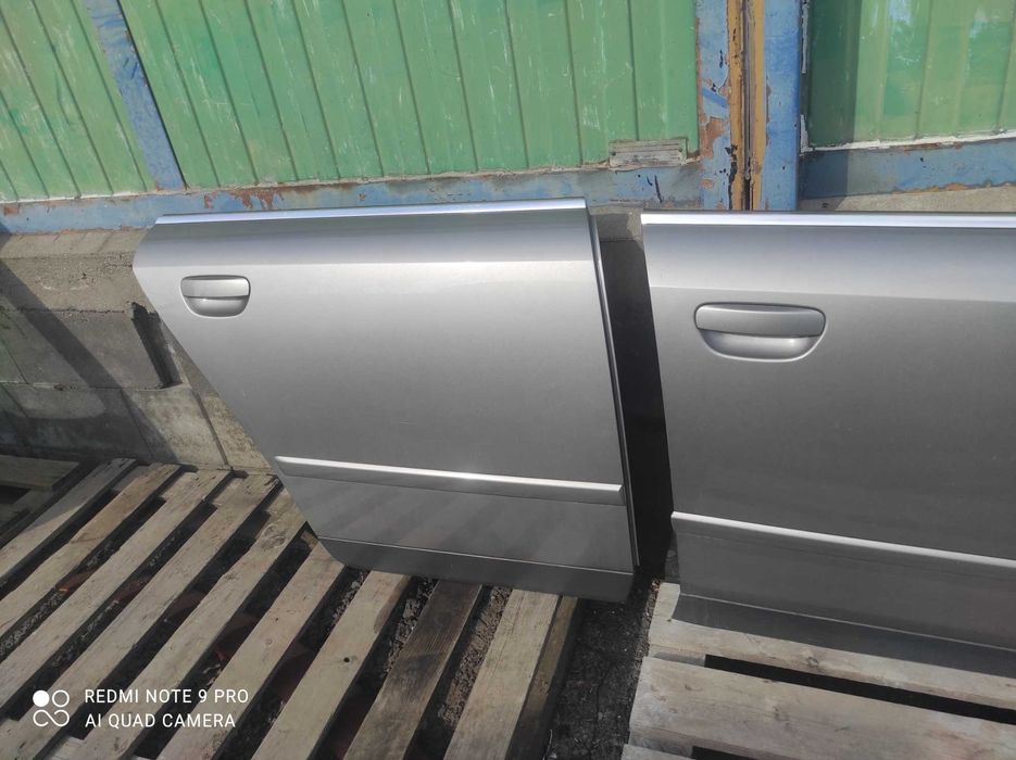 Audi a4 b6 LY7Q drzwi w kolor ładne oryginał