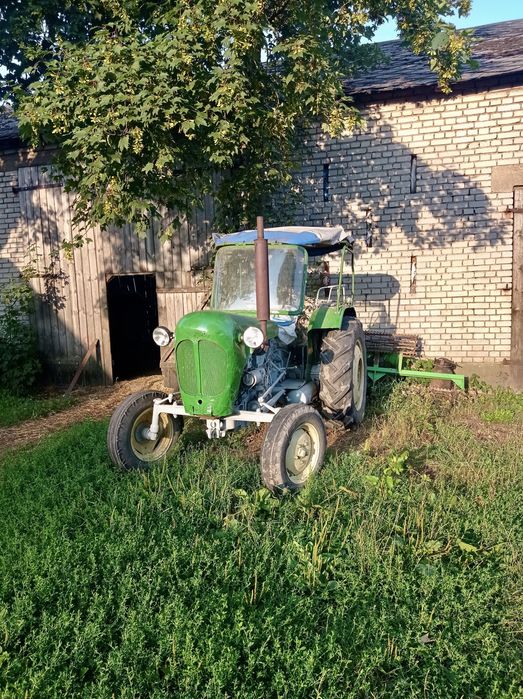 Sprzedam ciągnik Ursus C-328