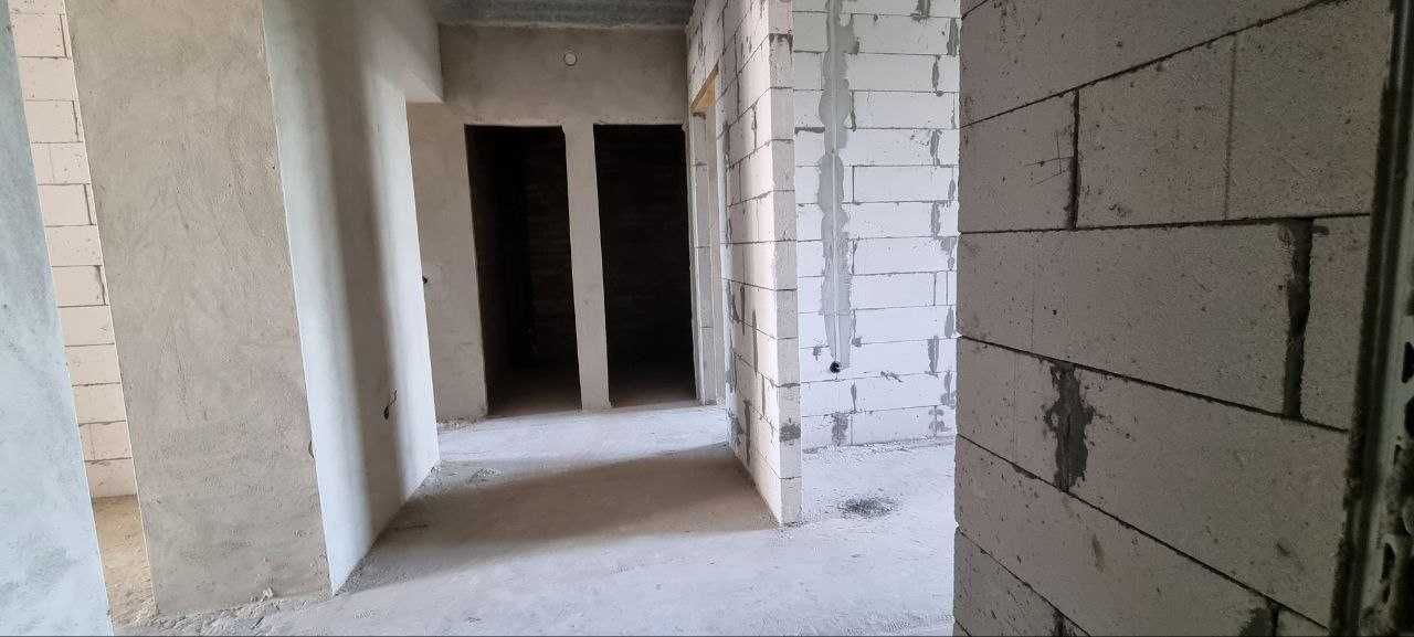Продаж 3-кімнатної квартири в новобудові  ЖК «Дім у Гречанах»