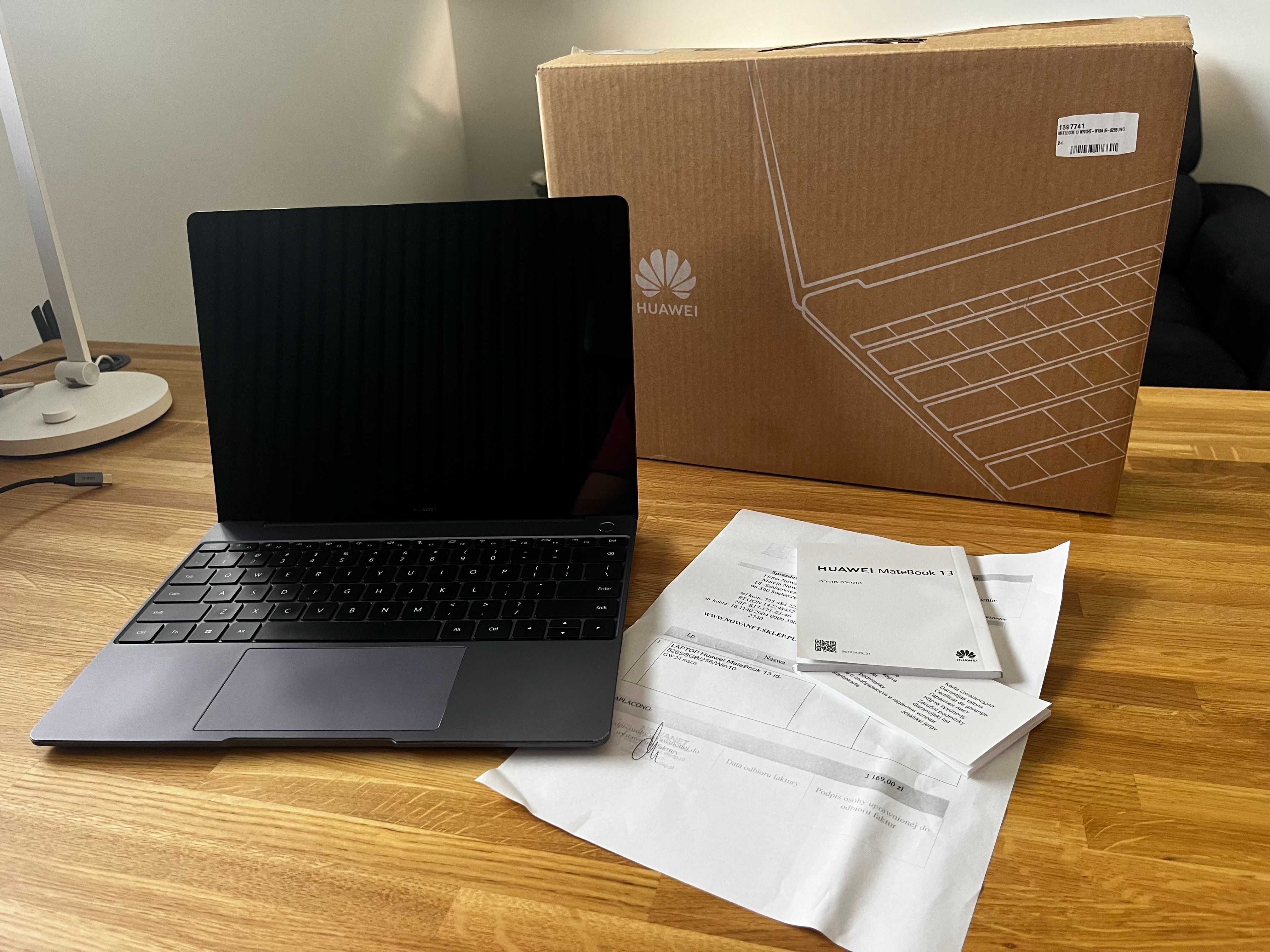 Huawei MateBook 13 (WRT-W19) - Intel i5-8265U / 256 GB SSD / 8GB RAM