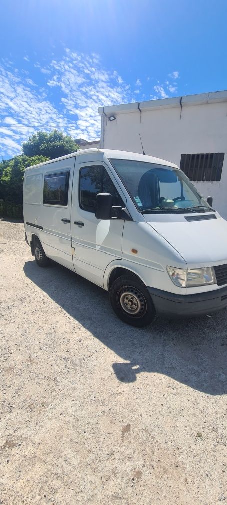 Mercedes Sprinter 208 D