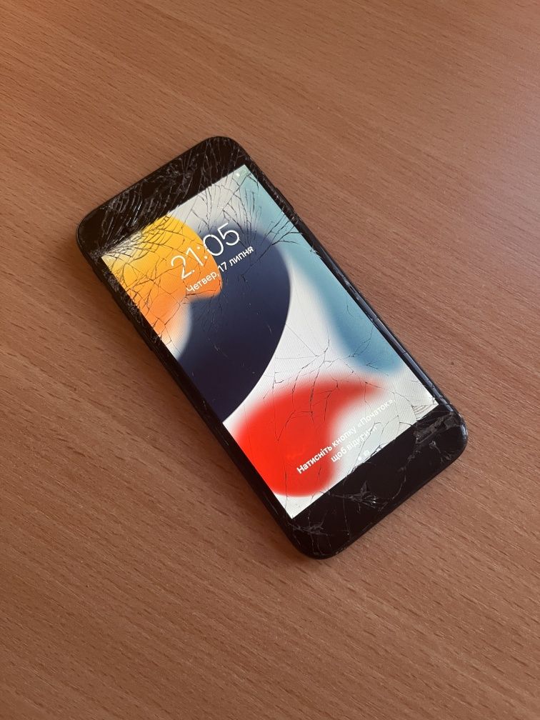 Apple iphone 7 32GB в робочому стані