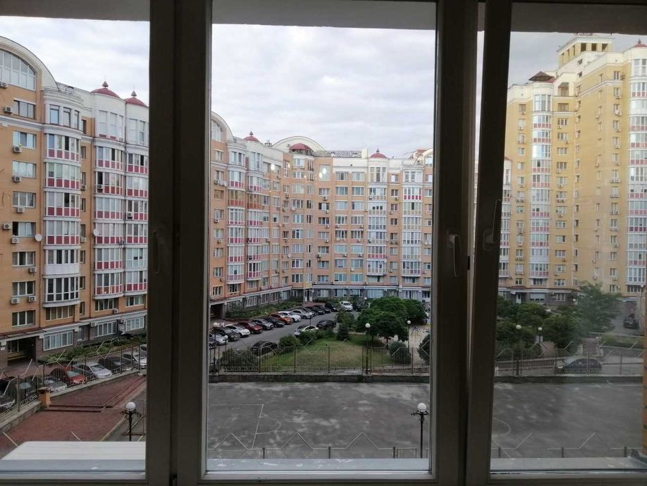 Оренда 2к  Івасюка 10А. ЖК"Оазис" Героїв Дніпра Оболонь