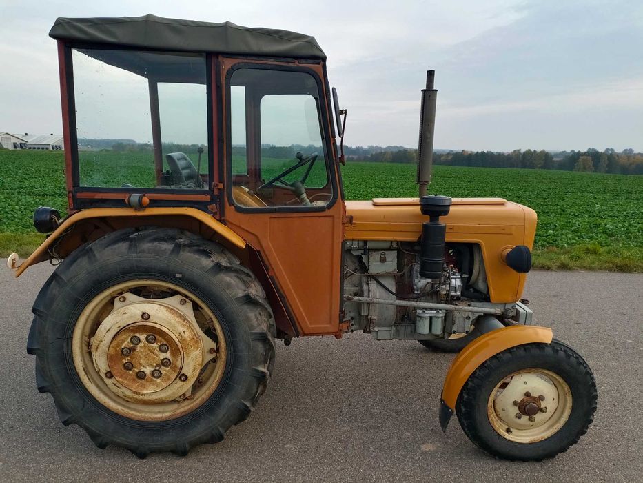 Ursus C-330 stan niemal ze idealny oryginał