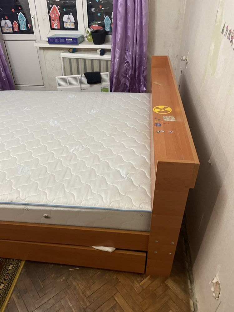 Кровать двухспальна 210/200