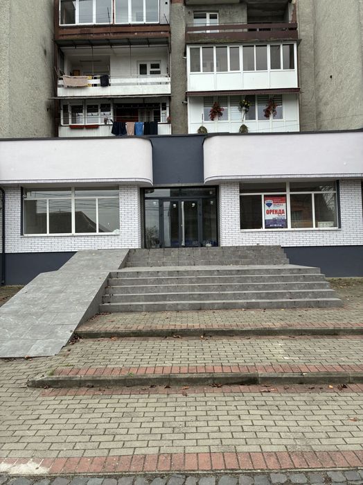 Оренда комерційного приміщення в центрі Тячева