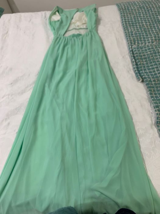 Vestido de gala verde água