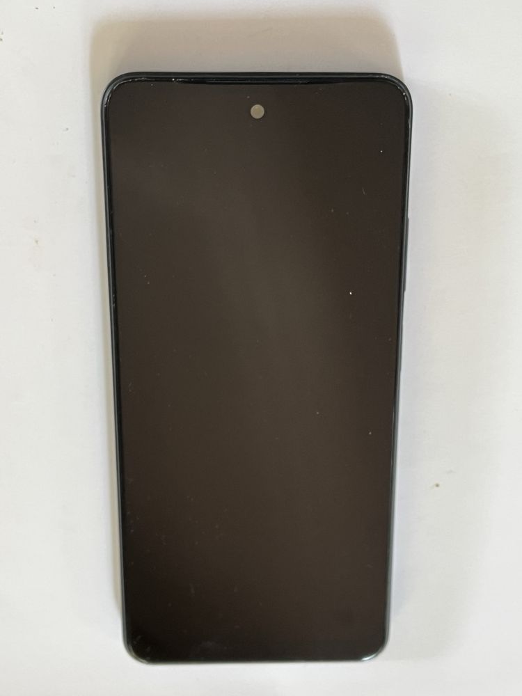Telefon infinix smart 8