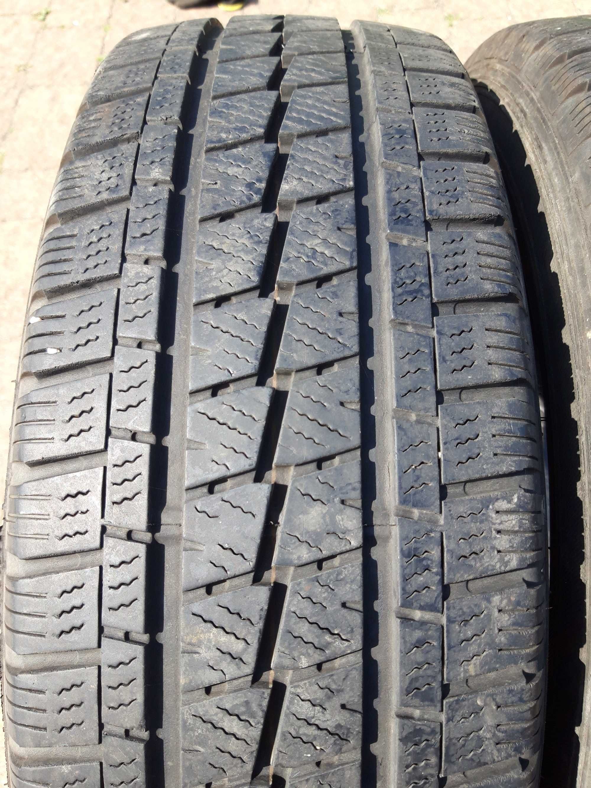 Opony całoroczne 205/65/16 C 107/105T Falken EuroAll Season Van 11
