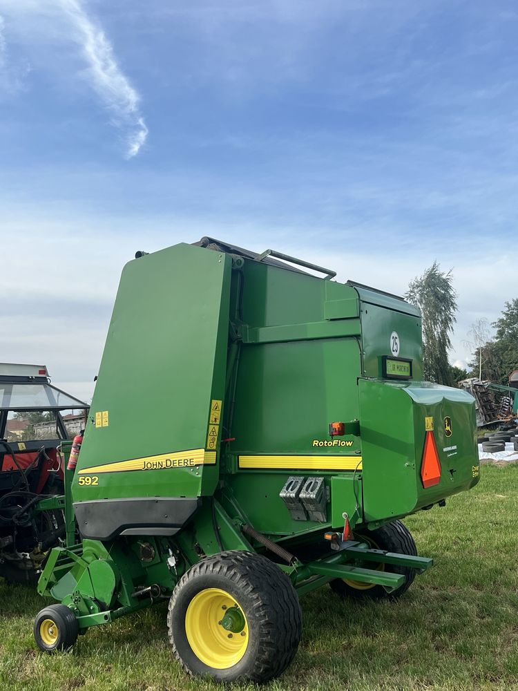 Prasa pasowa john deere 592
