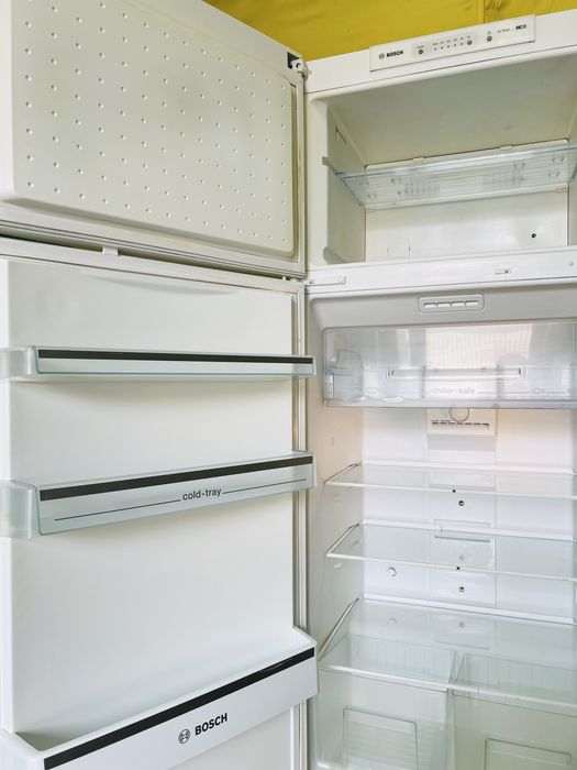 Двухкамерный холодильник BOSCH 170*70см, NoFrost