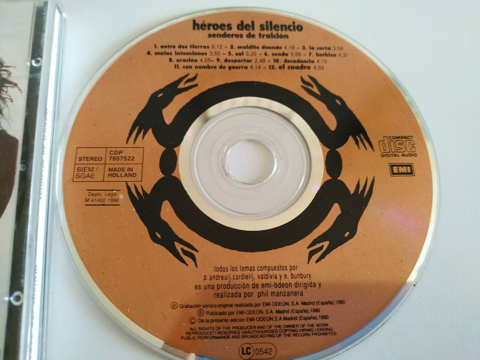 HEROES DEL SILENCIO Senderos de Traicion CD