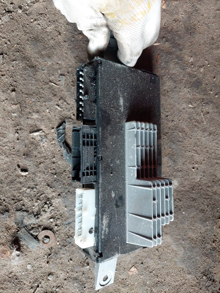 modul sterownik komfortu swiatel bmw e39 LCM-2