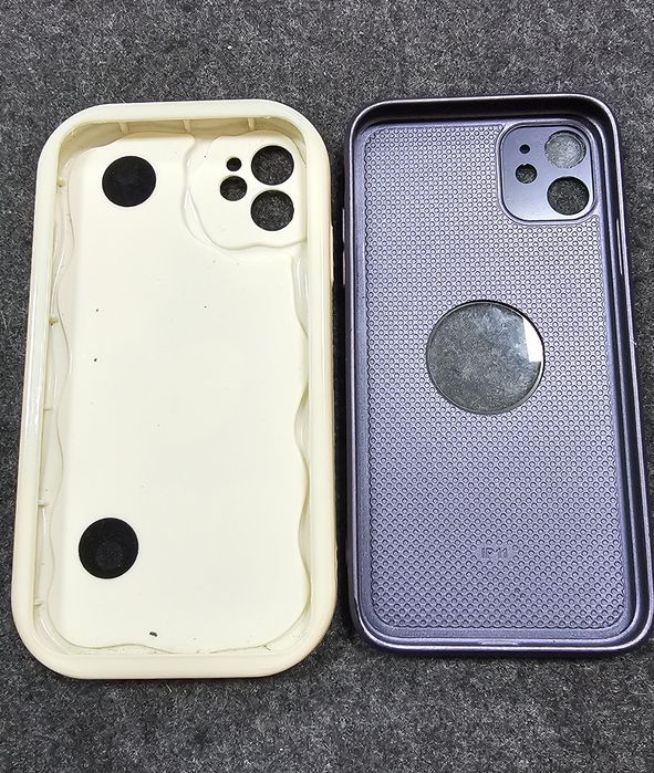 Чохли на Iphone 11