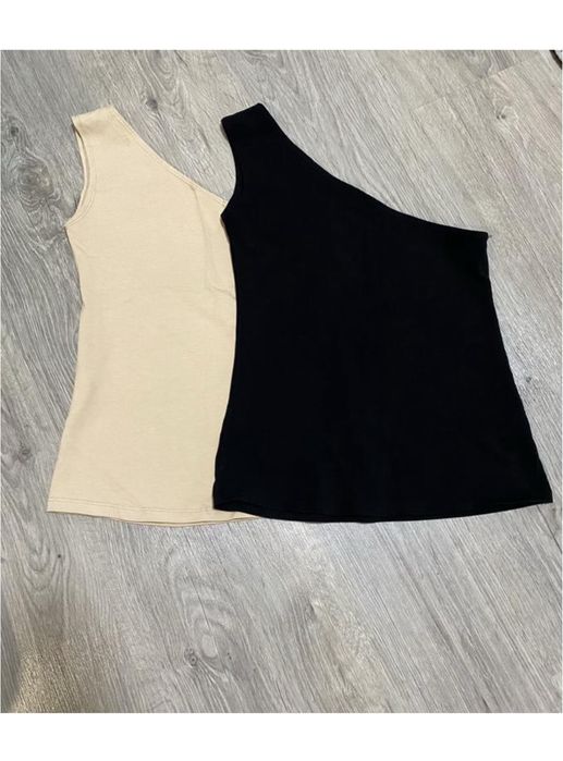 Жіночий одяг, пакет