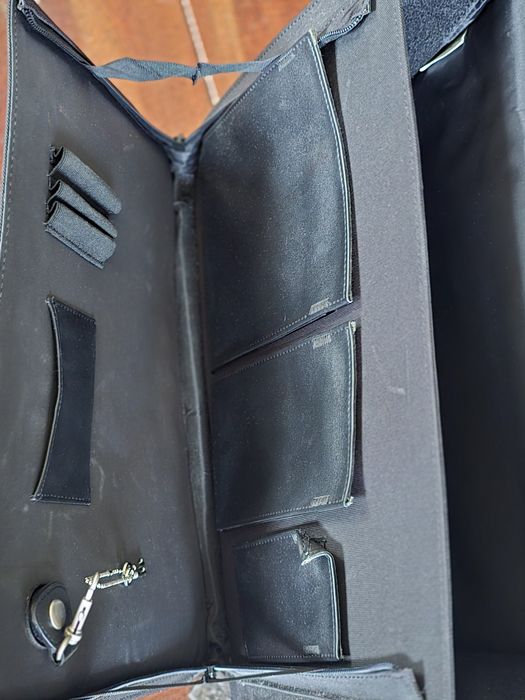 Torba biznesowa,  zamykana na kluczyk,  skóra i materiał
