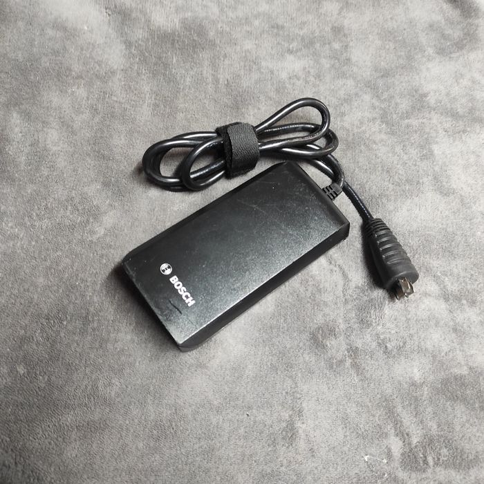 Ładowarka Bosch 36V 2A