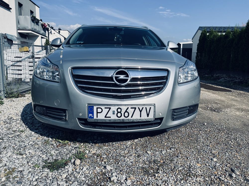 Opel insignia 2,0 cdti 2010r