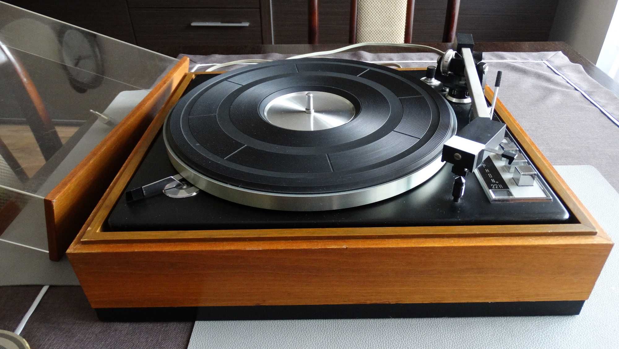 Sprzedam gramofon Elac Miraphon 22H