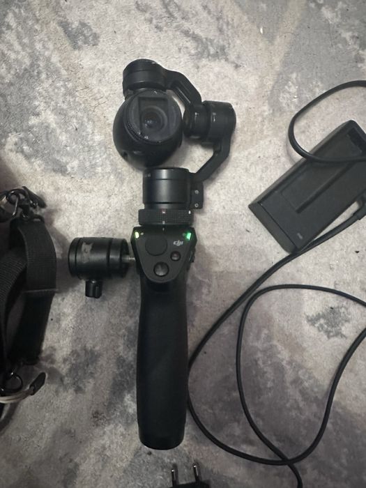 Продам селфи палку Dji