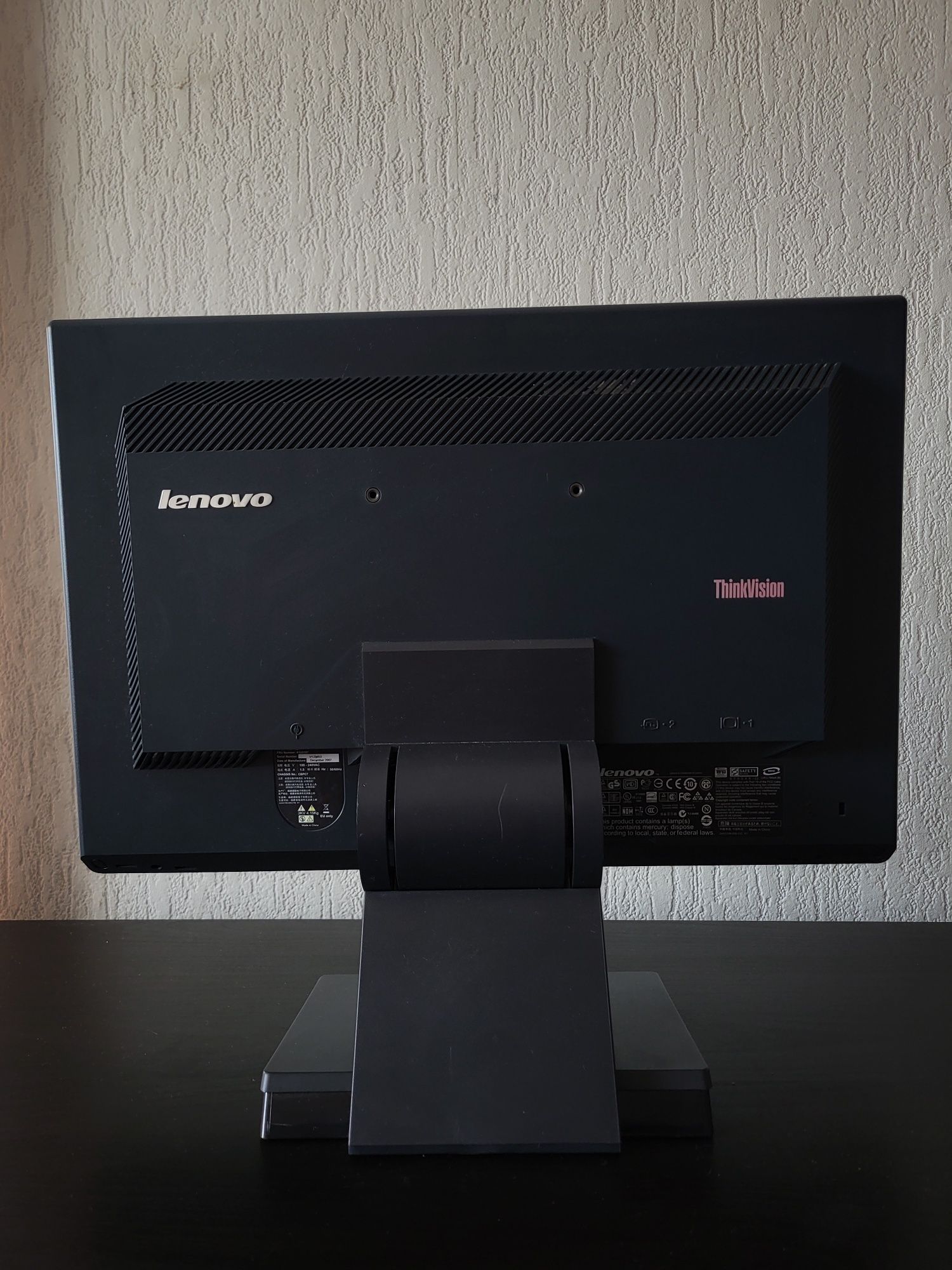 monitor lenovo ThinkVision