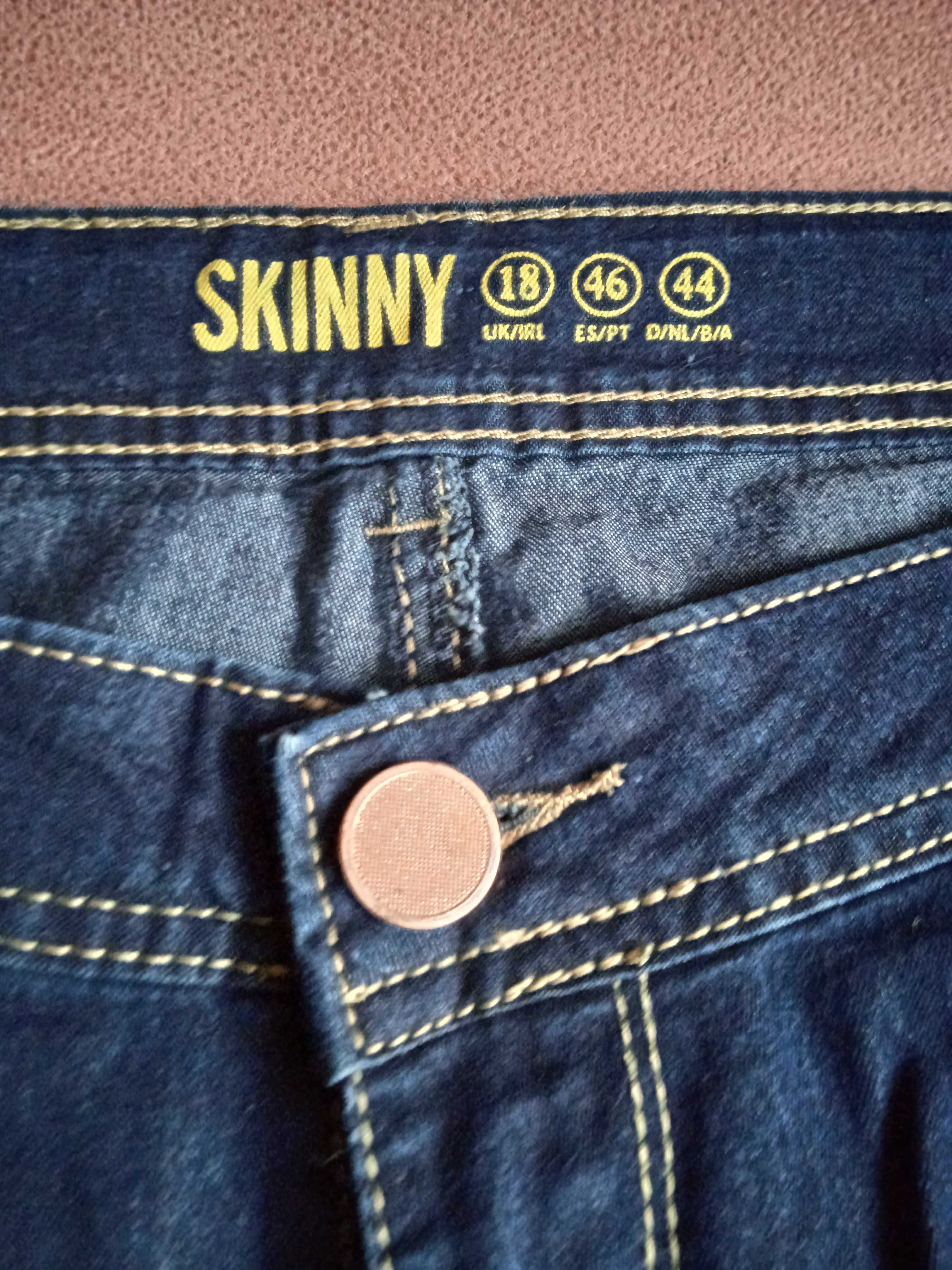 Джинсы скинни Skinny