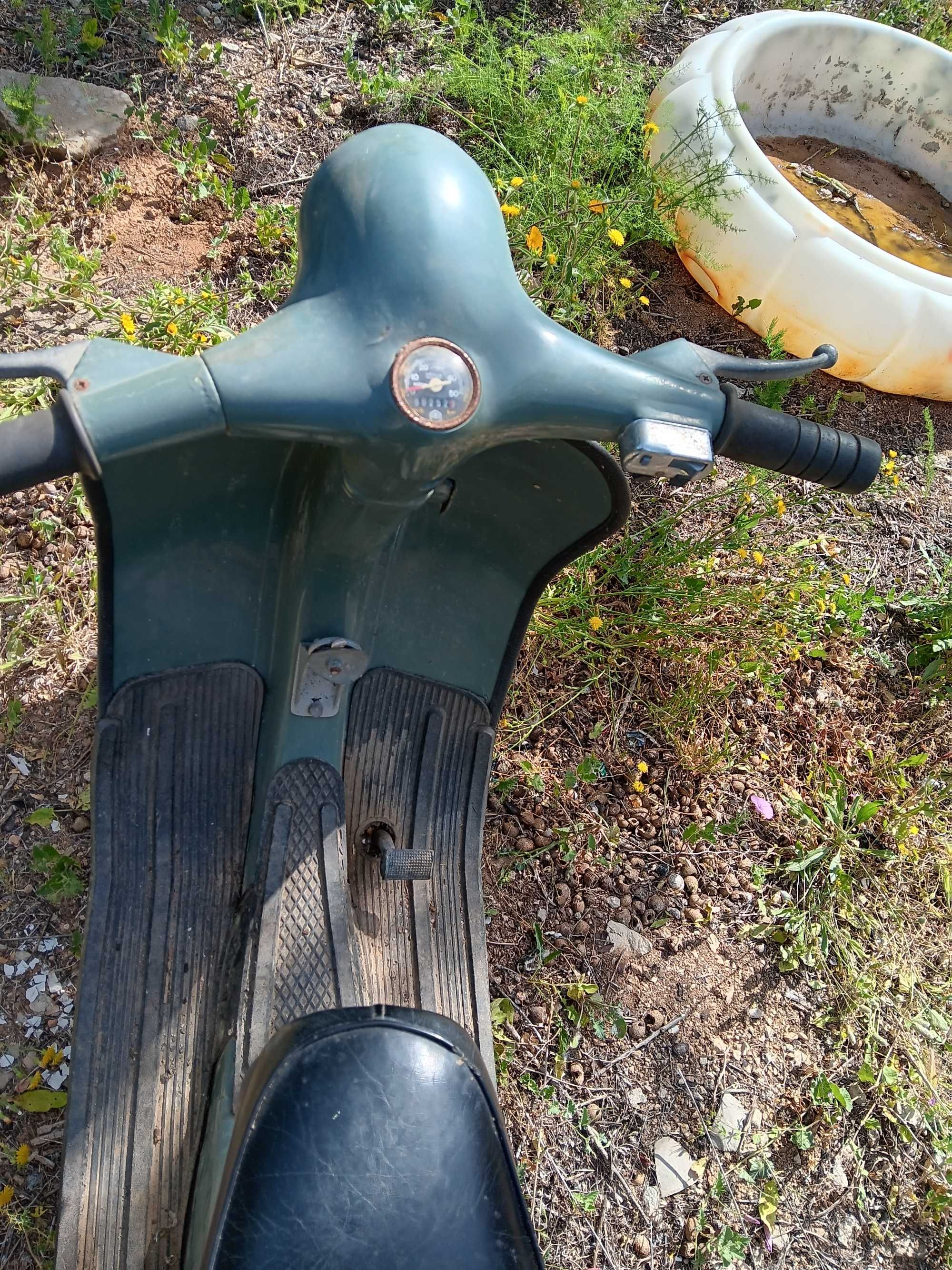Vende-se Vespa 50s