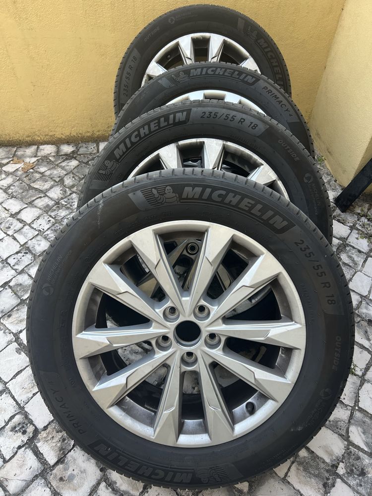 Jantes audi 18 com pneus