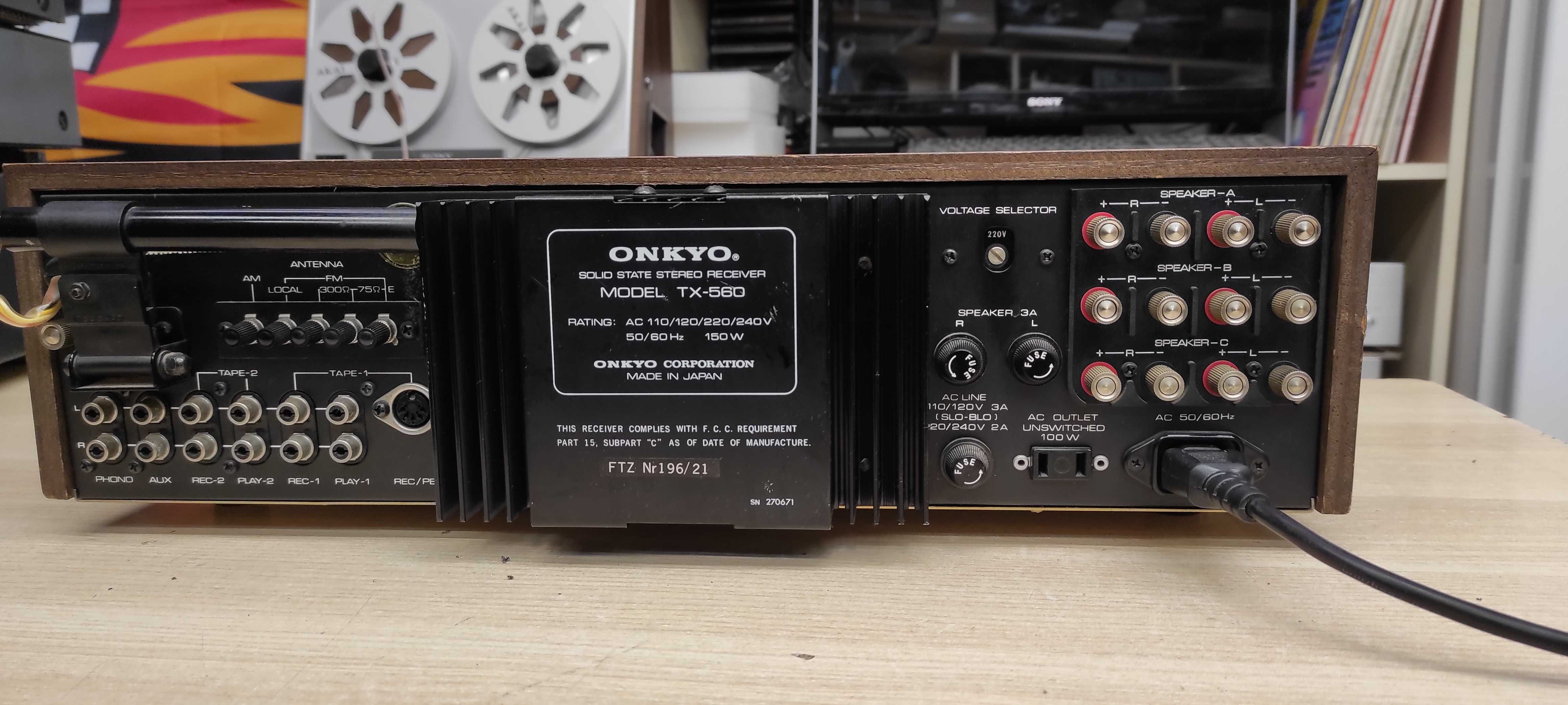 Стерео ресивер Onkyo TX-560 (стан ! звук ! )