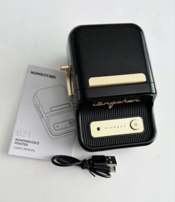 Портативний термопринтер Niimbot B21